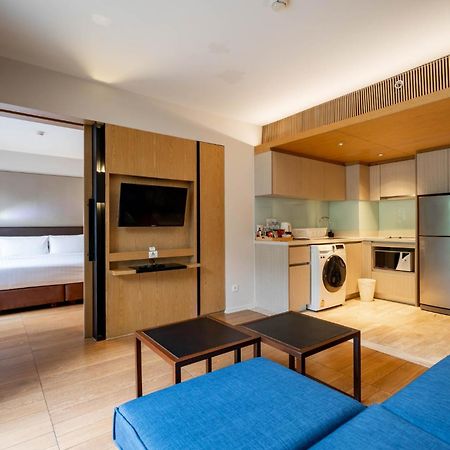 Arcadia Suites Bangkok Esterno foto
