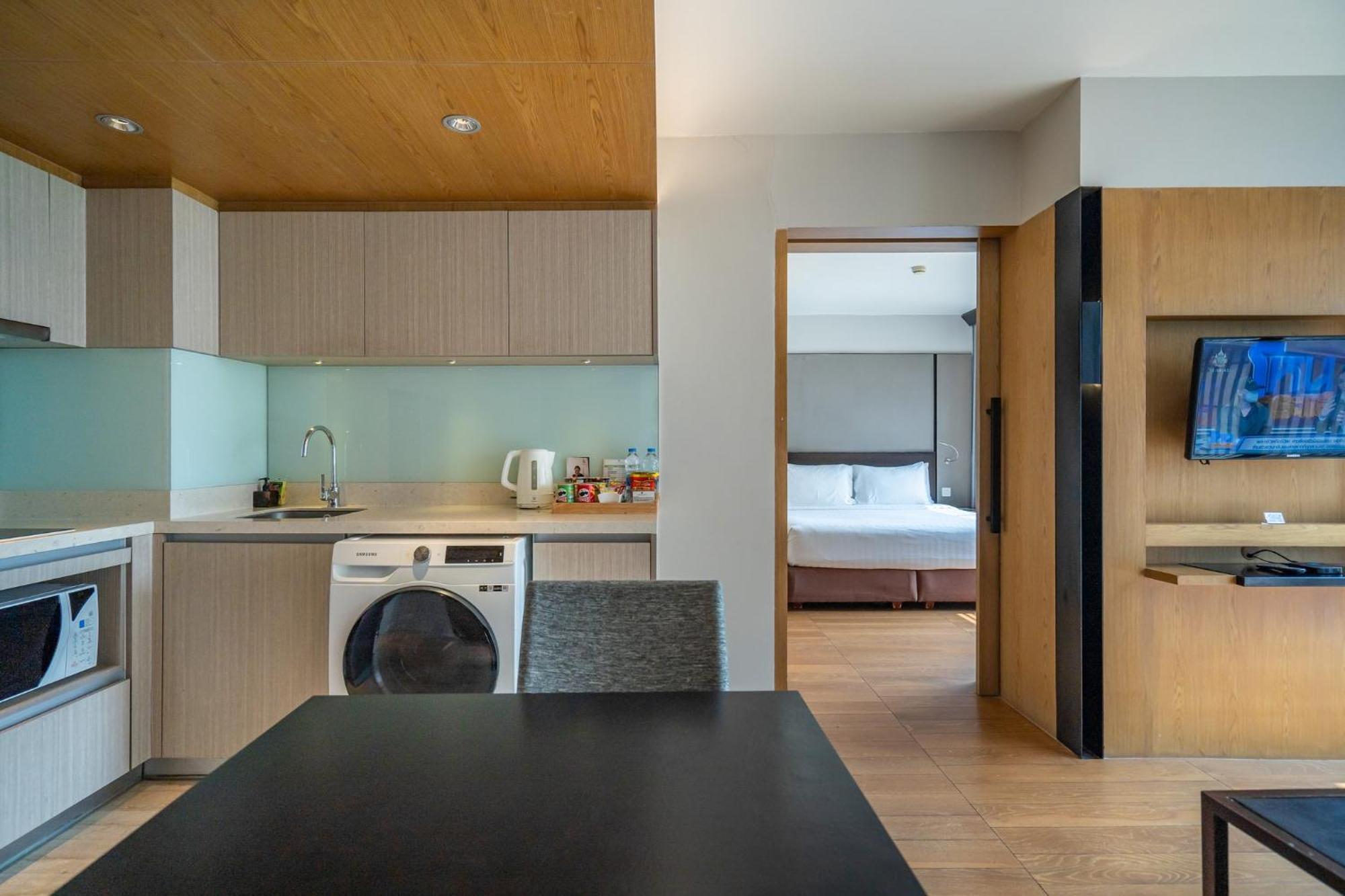 Arcadia Suites Bangkok Esterno foto