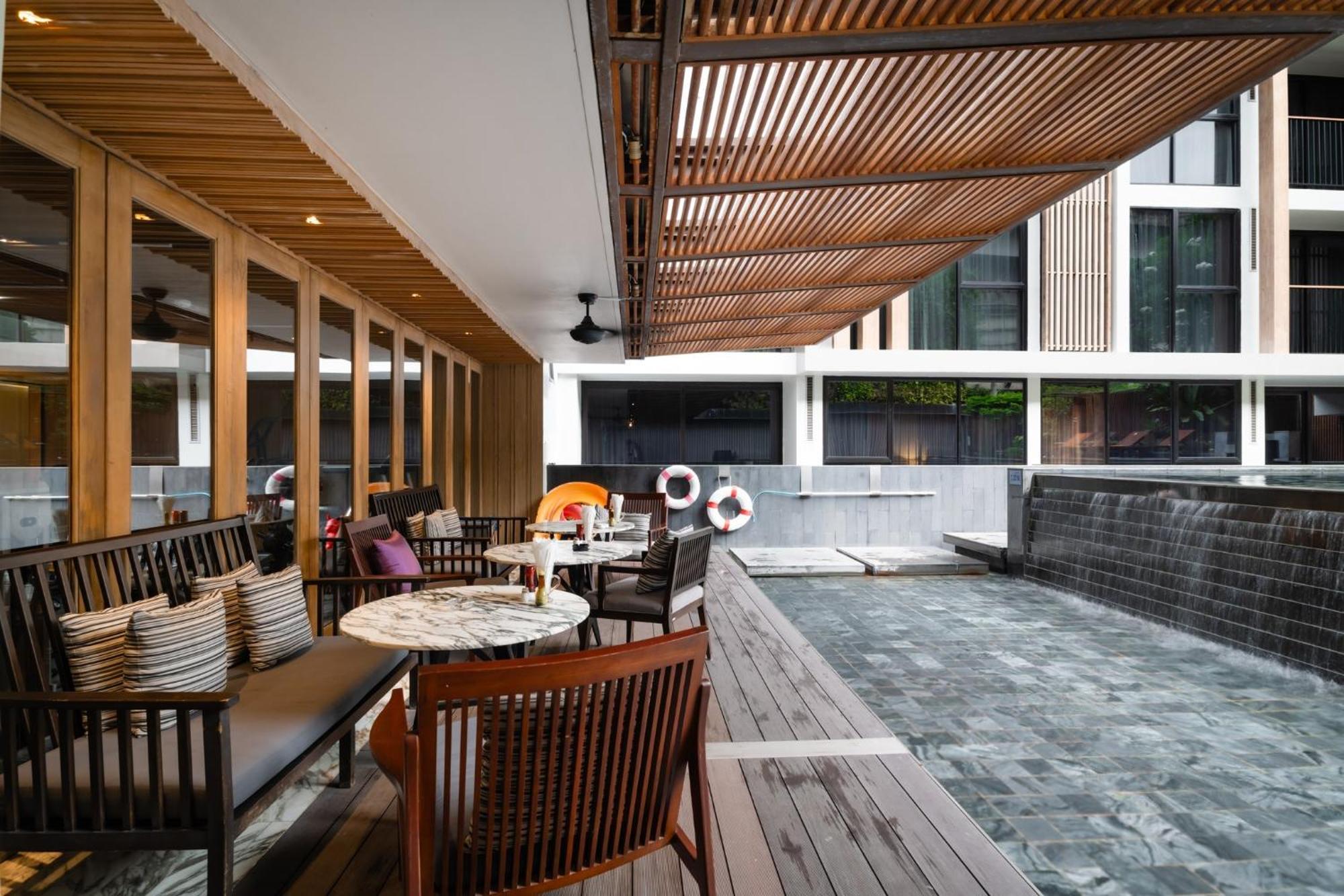 Arcadia Suites Bangkok Esterno foto